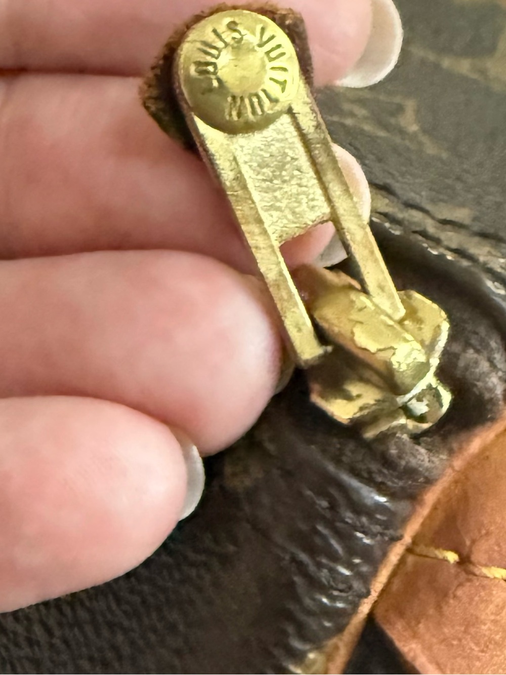 Authenticated Louis Vuitton Speedy 30 Vintage Monogram Bag! EUC! COA! - Picture 13 of 16